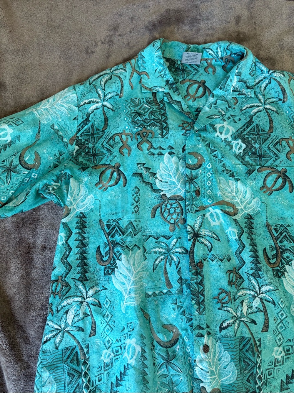 Royal Creations Made In Hawaii Large Teal Hawaiian Button Up Short Sleeve Shirt
